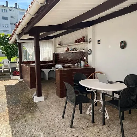 Chalet Con Piscina Para Toda La Familia En Alpehytte Ortigueira