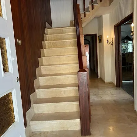 Chalet Con Piscina Para Toda La Familia En Ortigueira